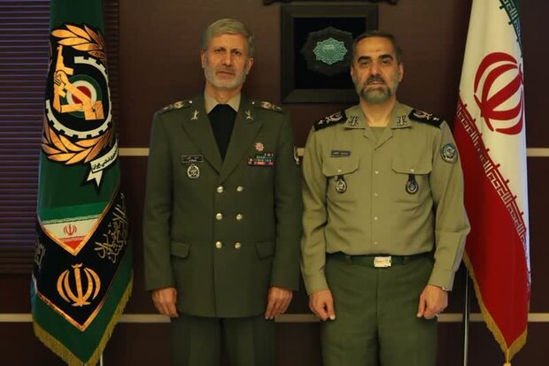 «امیر سرتیپ آشتیانی» بهترین گزینه برای تصدی وزارت دفاع است