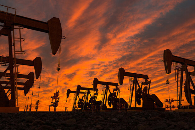 قیمت نفت خام رشد کرد / برنت ۷۳ دلاری شد