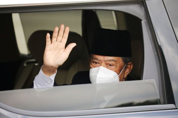 نخست وزیر مالزی استعفا کرد