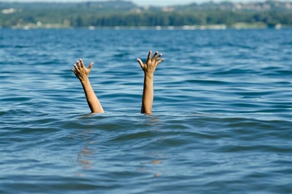 غرق شدن نوجوان ۱۱ ساله پارس‌آبادی در کانال آب