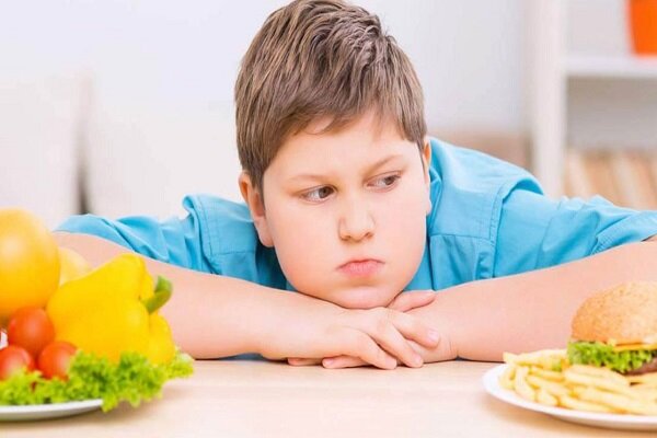 نقش استرس در پرخوری کودکان/تبعات زیاده روی در مصرف غذاهای سالم