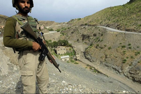 پاکستان مایل است به آموزش نیروهای امنیتی افغان کمک کند