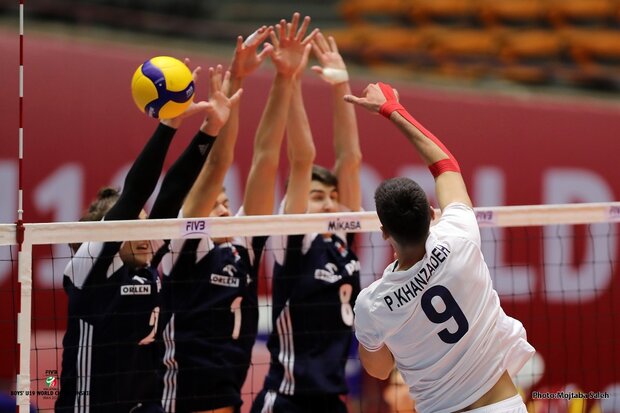 نوجوانان ایران برابر لهستان شکست خوردند/ تلاش برای عنوان سومی