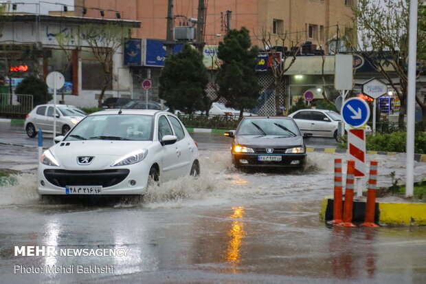 بارندگی در استان های گیلان و اردبیل شدید می شود