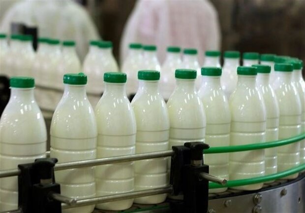 ماجرای تعطیلی طرح شیر در مدرسه/ ایرانی ها کمتر شیر می خورند
