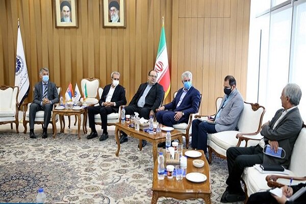 رئیس اتاق ایران با سفیر صربستان در تهران دیدار کرد