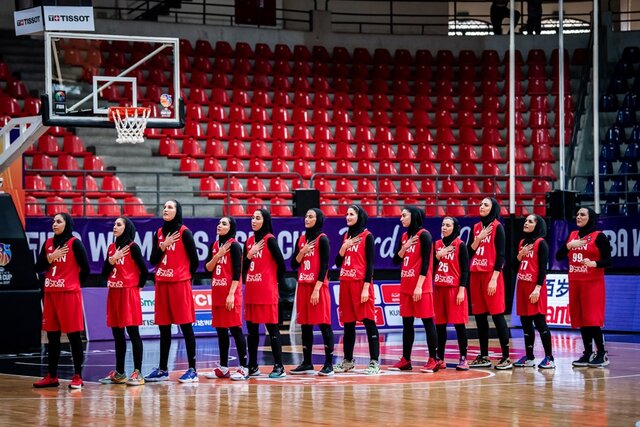 مربی بسکتبال: چند نفر از کادر فنی تیم ملی بسکتبال زنان را حتی نمی‌شناختیم