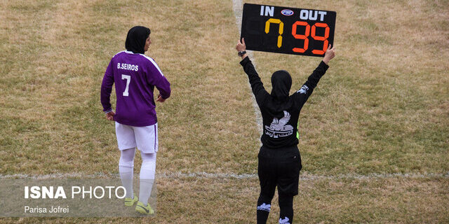 تیم زنان بوشهر از لیگ برتر فوتبال حذف شد