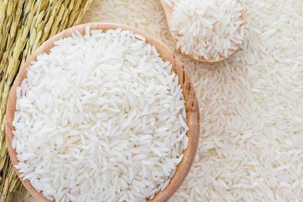 توزیع برنج دولتی تا پایان ماه رمضان ادامه دارد/قیمت کاهش می یابد