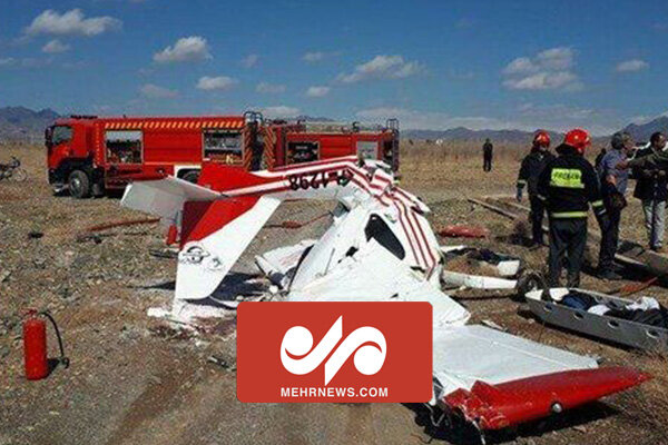 تصاویری از هواپیمای آموزشی  که در کاشمر سقوط کرد