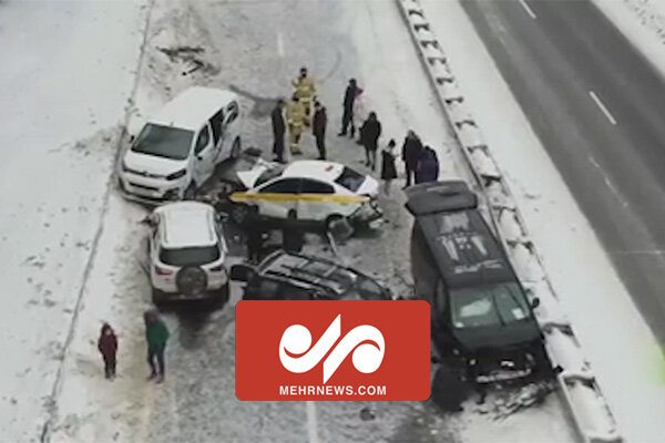 تصادف ۳۰ خودرو در روسیه