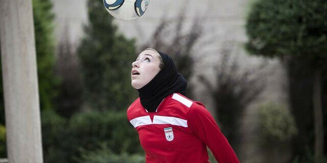 خسرویار: هیچ‌گاه حجاب را مانعی برای فوتبال زنان نمی‌دانستیم