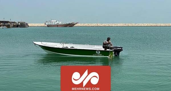 غرق شدن چند قایق در بوشهر بر اثر مَد ناگهانی دریا