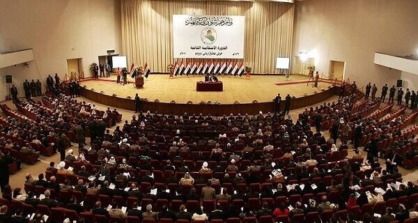 سناریوهای آتی پس از خروج نمایندگان جریان صدر از پارلمان عراق