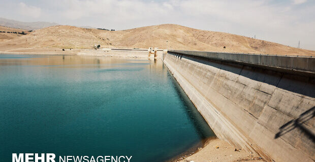 ۴۹ درصد حجم مخازن سدهای کشور آب دارند