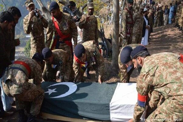 کشته شدن ۲ نظامی پاکستانی در وزیرستان جنوبی