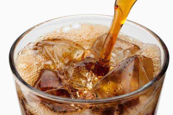 نوشیدنی های گازدار و افزایش احتمال ابتلا به سرطان های مرگبار
