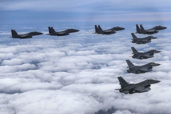 رزمایش مشترک کره جنوبی و آمریکا با ۲۴۰ جنگنده آغاز شد