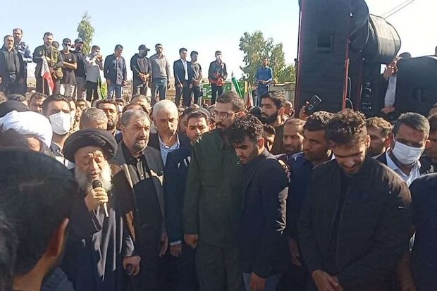 مردم خوزستان: سلام ما را به رهبر انقلاب برسانید