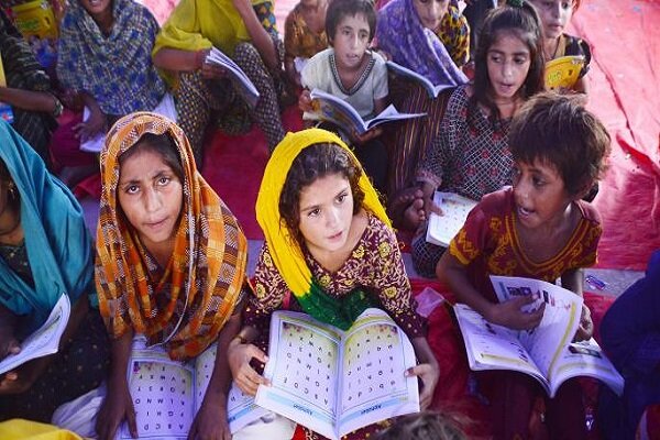 آمار یونیسف درباره کودکان پاکستانی محروم از تحصیل