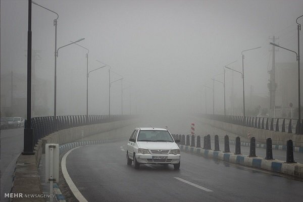 مه گرفتگی دید افقی در خوزستان را به ۱۰۰ متر رساند