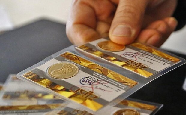 قیمت سکه و طلا ۱۹ دی ۱۴۰۱/ سکه امامی ۲۱ میلیون و ۴۵۳ هزار تومان