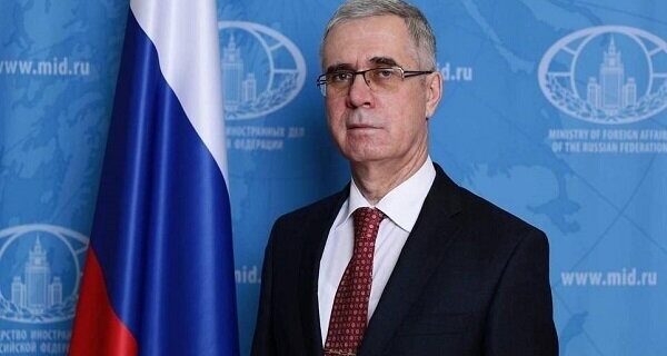 مسکو: روسیه هیچ چاره‌ای جز اخراج سفیر استونی نداشت