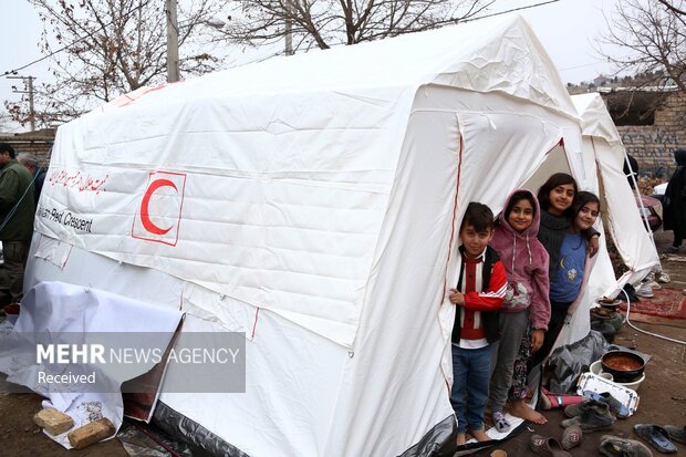 ایجاد ۵۰ اردوگاه اسکان اضطراری در مناطق زلزله‌زده خوی