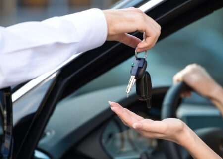 چرا باید نسبت به اجاره خودرو اقدام کنیم؟