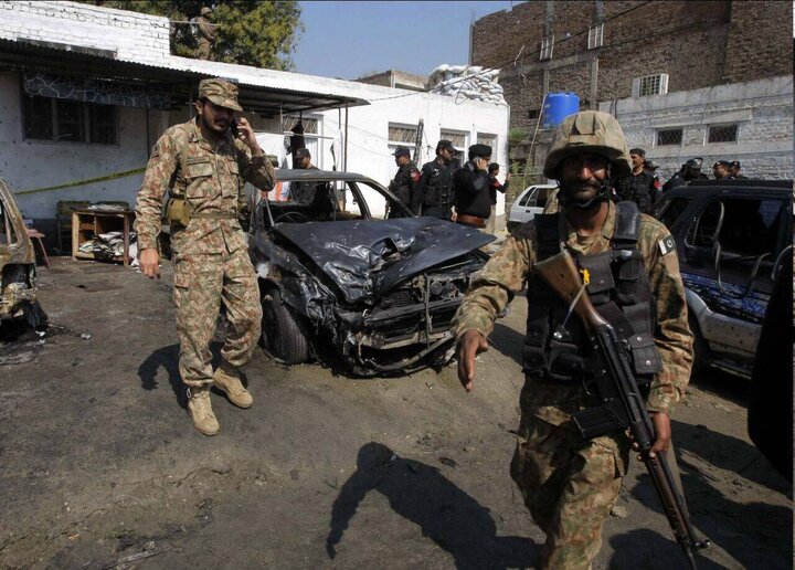 حمله تروریستی به ارتش پاکستان/ ۲۶ نظامی کشته و زخمی شدند
