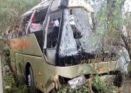 ۷ مسافر در تصادف اتوبوس در نپال کشته شدند