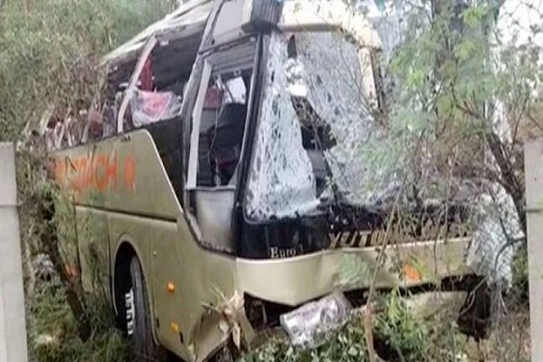 ۷ مسافر در تصادف اتوبوس در نپال کشته شدند