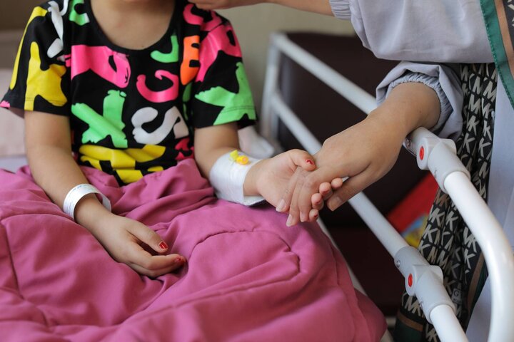 سه هزار کودک مبتلا به سرطان در مسیر درمان