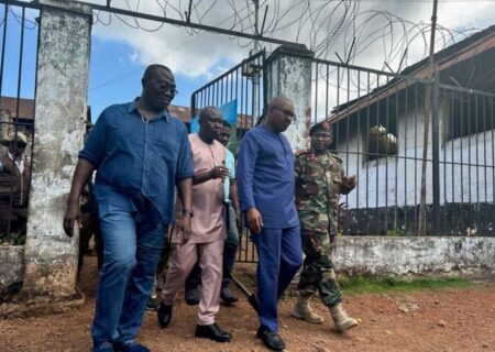 فرار ۲۰۰۰ زندانی در نتیجه حمله در سیرالئون