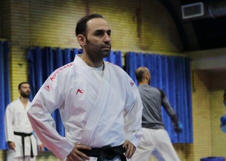 هشدار سرمربی تیم لیگ برتری کاراته به مسوولان فدراسیون