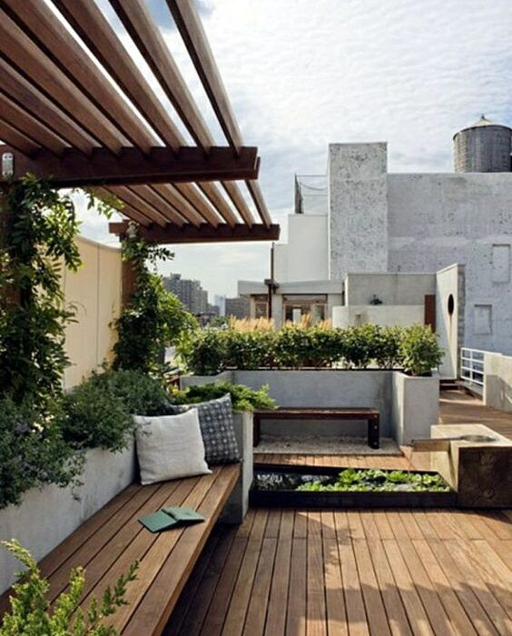طراحی روف گاردن مدرن:فضایی جذاب و سرسبز روی بام شما!