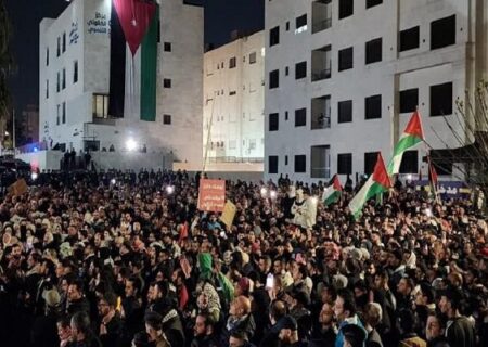 تداوم تظاهرات اردنی‌ها در حمایت از مردم غزه