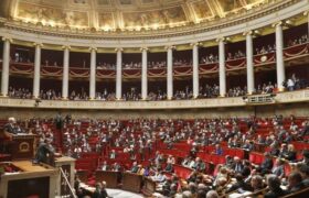 آغاز دور نخست انتخابات پارلمانی فرانسه