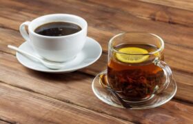 مصرف چای پُررنگ را حذف کنید/ عوارض خوردن چای شبانه