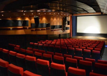 فروش سینما در تیرماه به ۱۱۸ میلیارد رسید/ اعلام سینماهای پرمخاطب