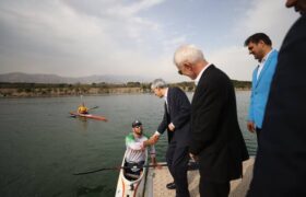 وزیر ورزش از اردوی تیم پاراقایقرانی ایران بازدید کرد