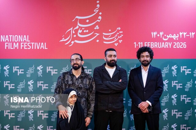 «لباس روحانیت دافعه دارد؟»